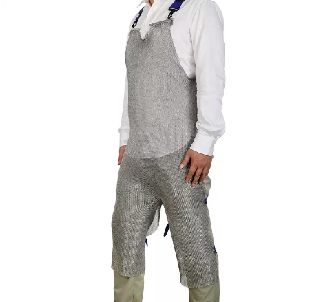 Кольчужный фартук с разделенными ножками: функциональный дизайн для повышенной мобильности и защиты