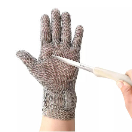 Slager mali&euml;nkolderhandschoenenfabriek